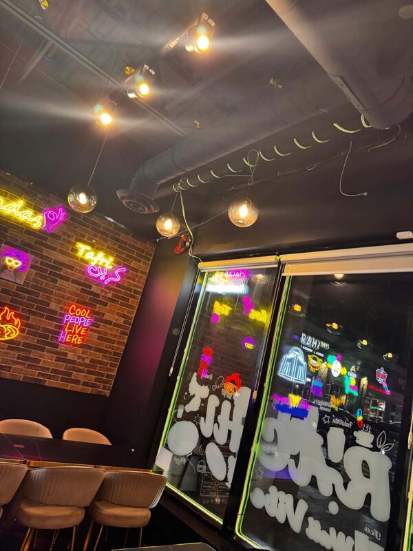 21ba24e9-8166-4417-8961-fb9881e09936